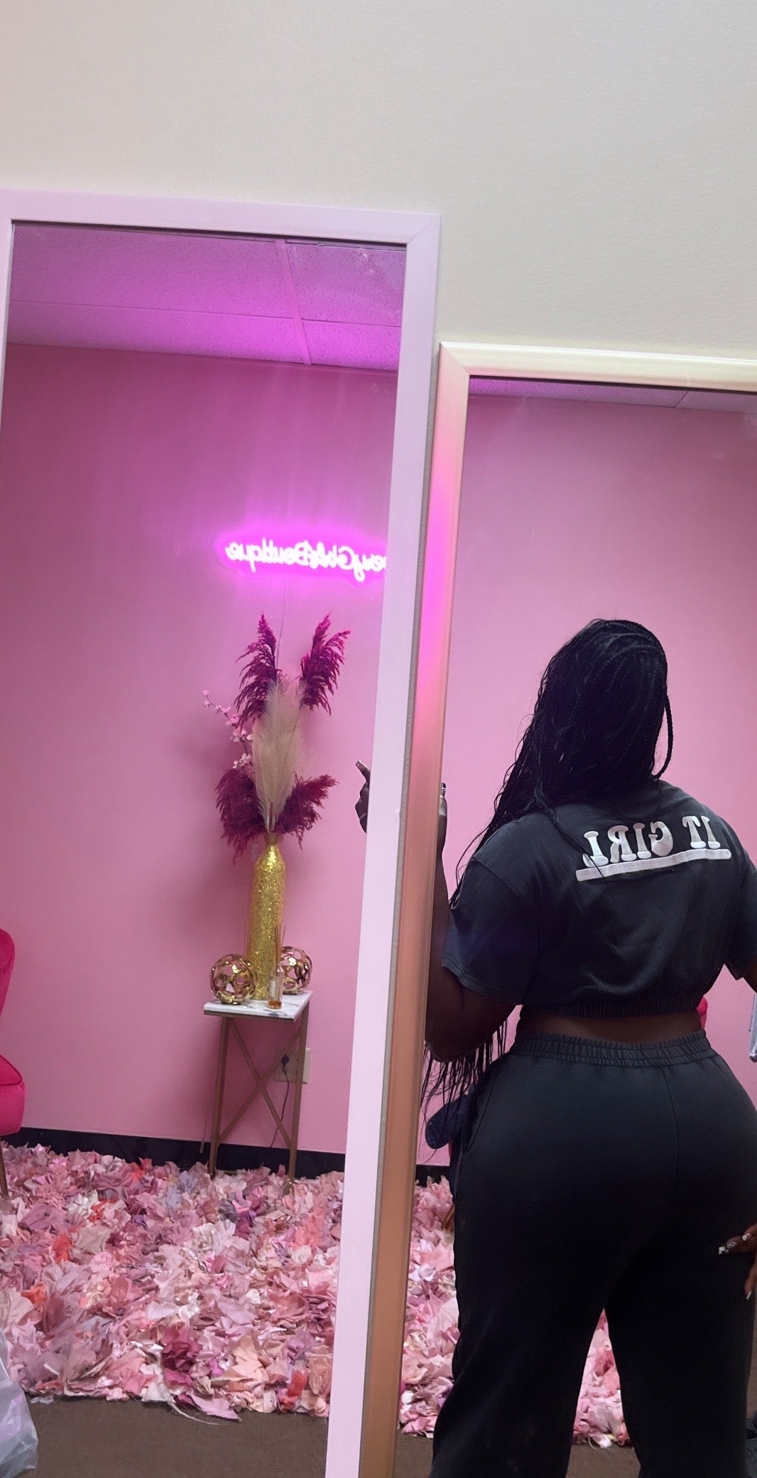 Spring “IT GIRL” collection